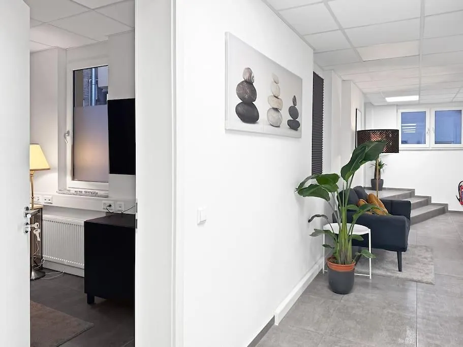 Event- & Komfortzone Fuer Gruppen In Stuttgart Apartment