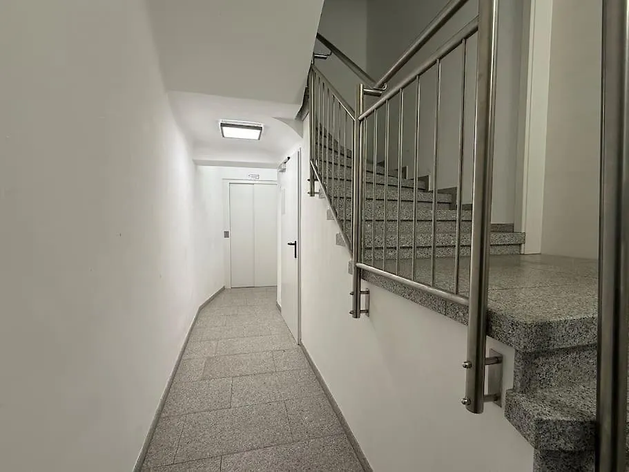 Event- & Komfortzone Fuer Gruppen In Stuttgart Apartment