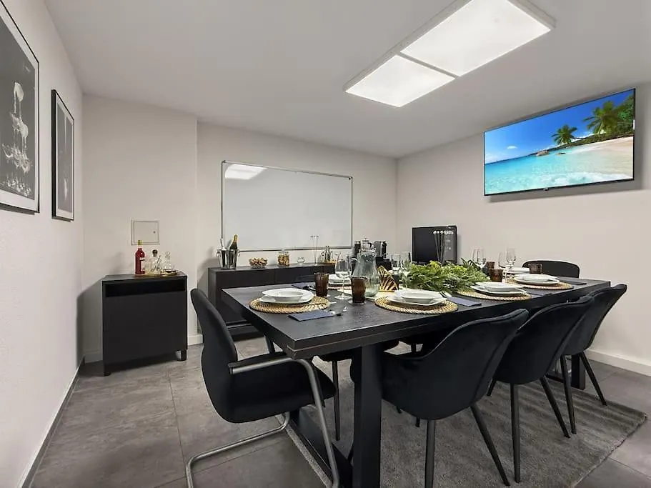 Apartment Event- & Komfortzone Fuer Gruppen In Stuttgart Germany