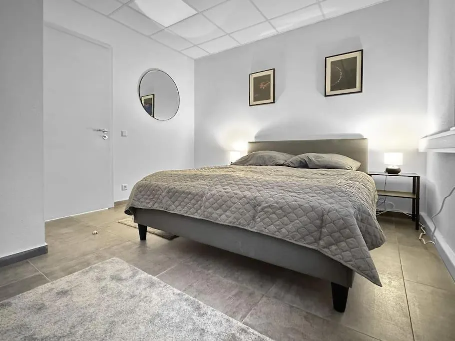 Event- & Komfortzone Fuer Gruppen In Stuttgart Apartment